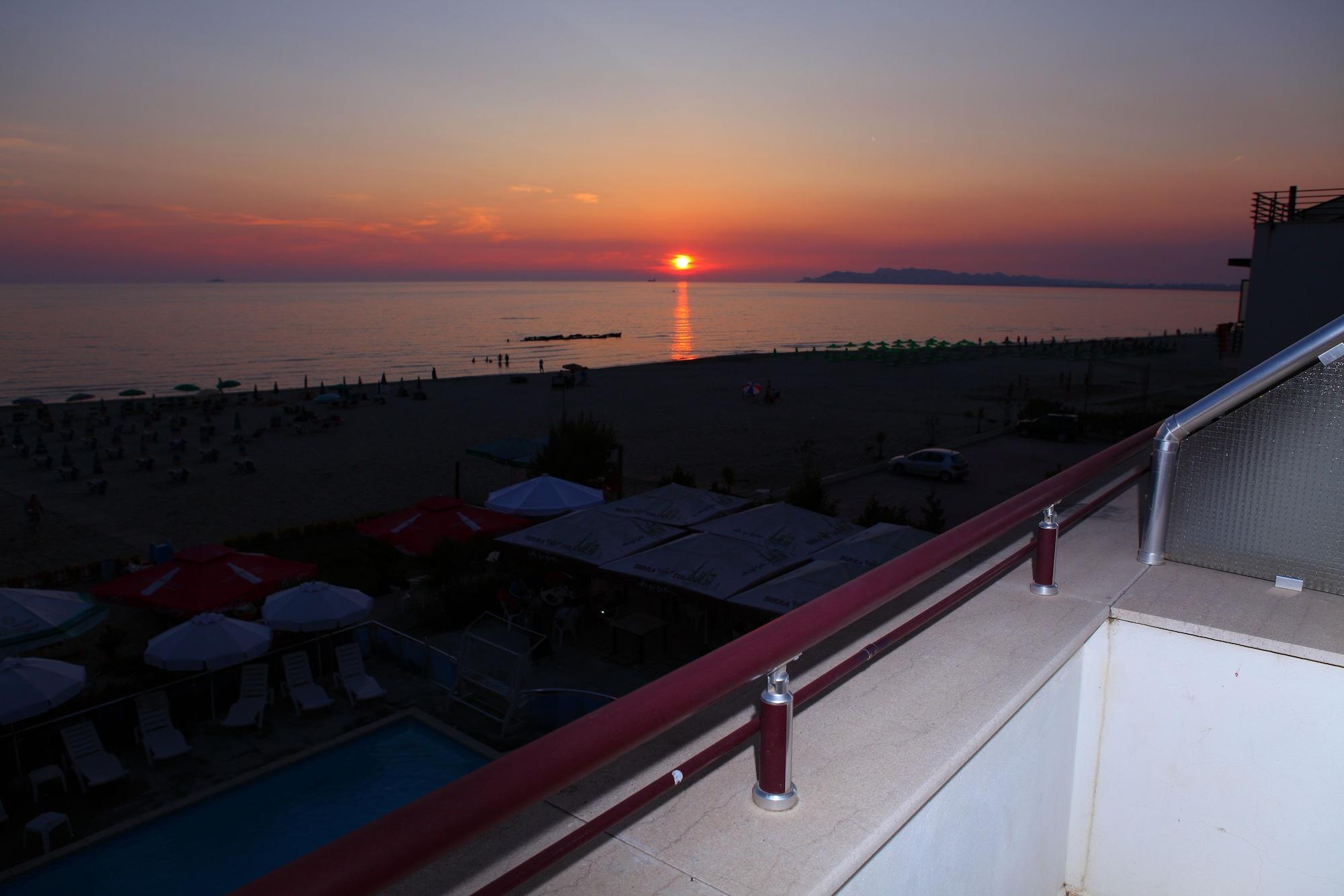Hotel Oaz Durrës Restaurant bilde